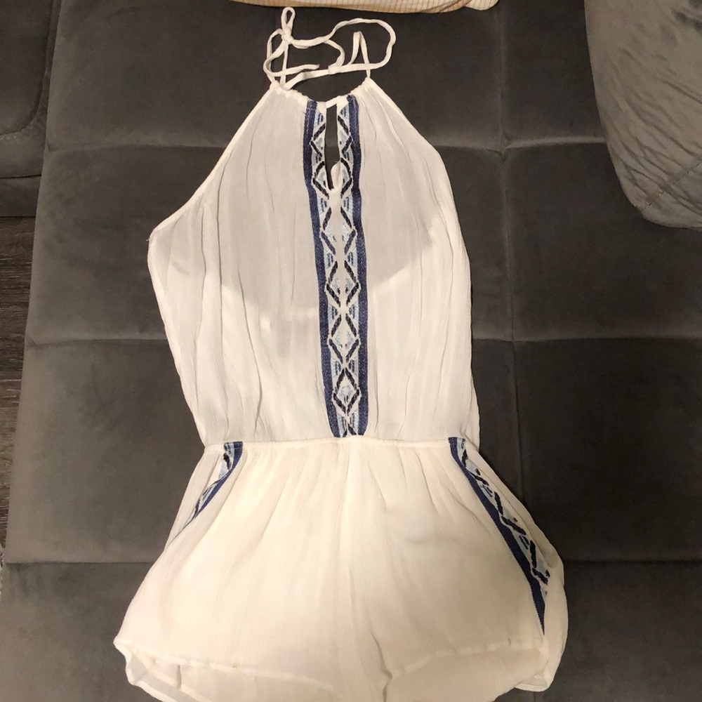 Halter tie romper